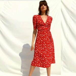 Rouje look a like red dress - Small